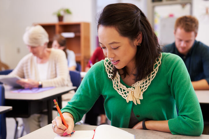 A Personal Support Worker Certificate student learning patient care techniques